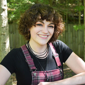 Meet your Posher, Marisa